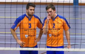 Akkrumer volleybalmannen puntloos huiswaarts na verlies in openingswedstrijd