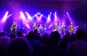 Tribute to the Cats Band enthousiast over optreden Akkrum
