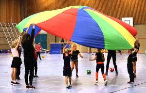 Kangoeroes korfballen bij KV Midfryslân