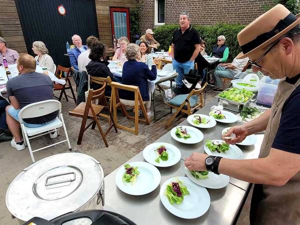 Twee straten aan de Creoolse curry en zoete aardappel