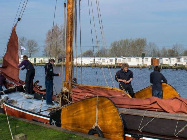 Stap aan boord van de Gudsekop – zeilend genieten tijdens de Bloeiweek