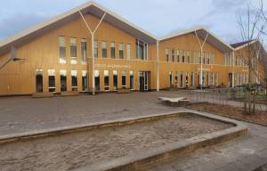 Na jaren lekkages: aanpak dak Brede School Akkrum