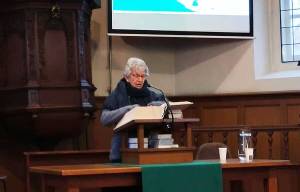 Bijbelmarathon in Akkrum gaat verder waar vorig jaar werd gestopt