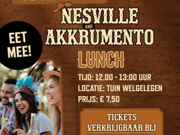 Dorpslunch op westernfestival in tuin van Welgelegen