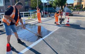 Verkeershinder bij onderhoud twee bruggen Akkrum