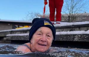 AWS Eendracht treft het met schilderachtige omstandigheden tijdens Akkrum Plonzt