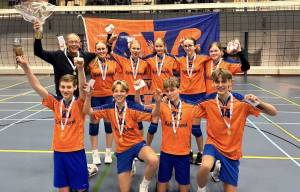 B-jeugdvolleybalteam AVC '69 ongeslagen kampioen
